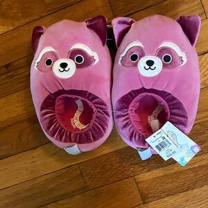 Adorable Squishmallows Pink/Purple Kids Slippers - new, size 2/3